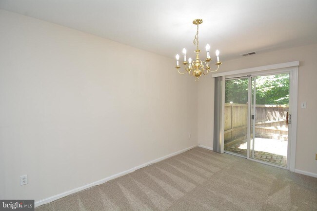 Building Photo - 6009 Selwood Pl