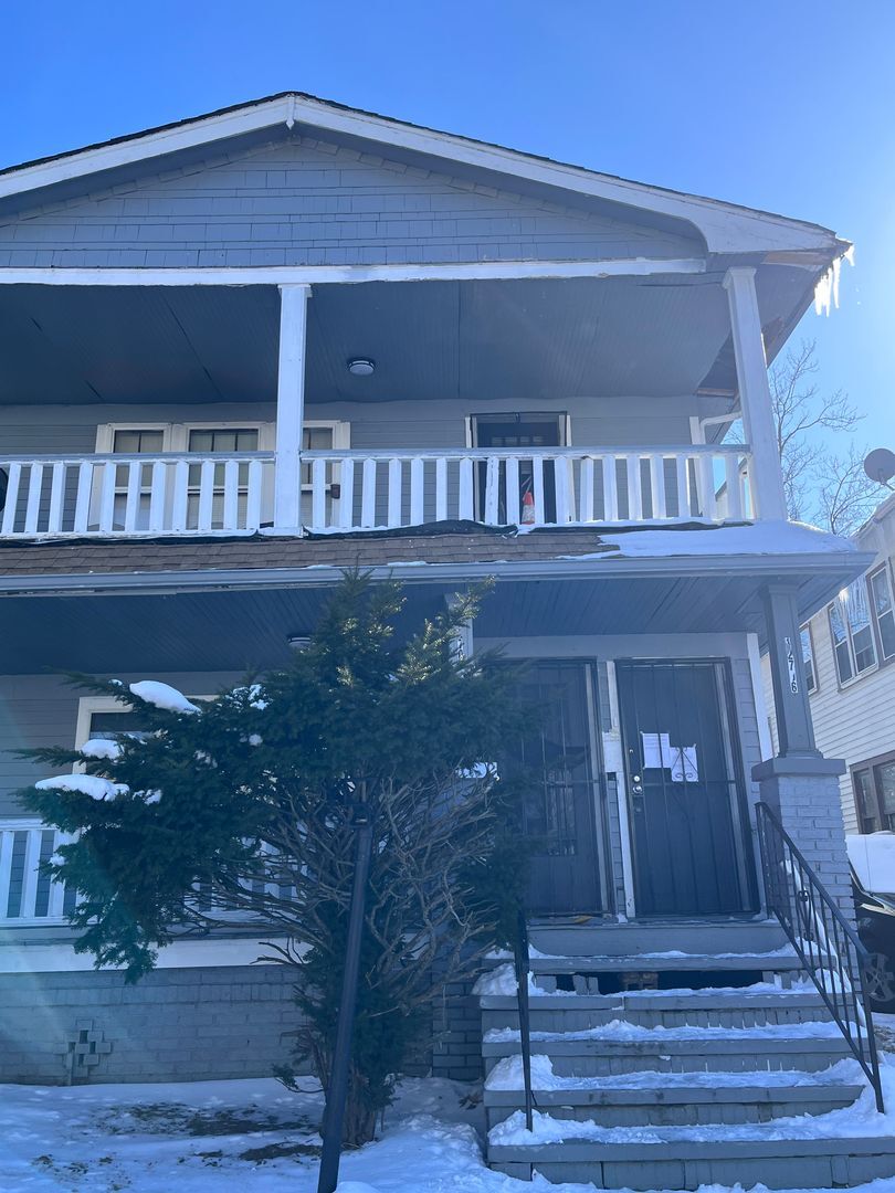 12706 Iowa Ave Cleveland, OH 44108 – photo 1