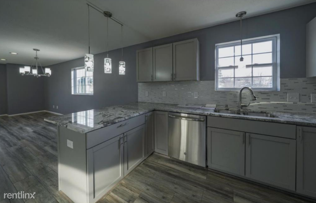 Building Photo - 4 br, 4 bath House - 124 3rd Ave S