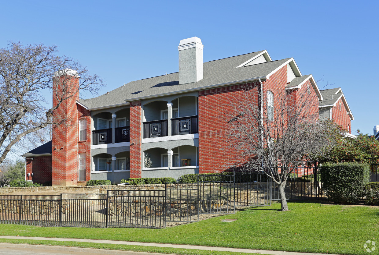 Primary Photo - Stonebridge at Bear Creek