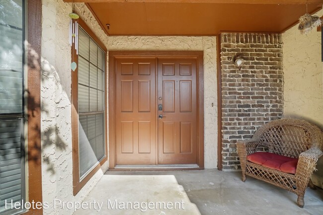 Building Photo - 2 br, 2.5 bath House - 105 Caleta Bch