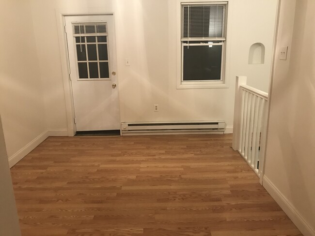 Second floor rear bedroom - 1 Cedar Ter