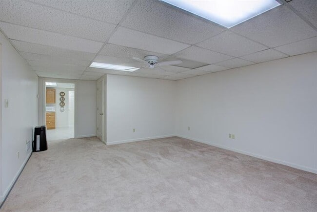 Foto del edificio - 4010 W Cooper Lake Dr SE