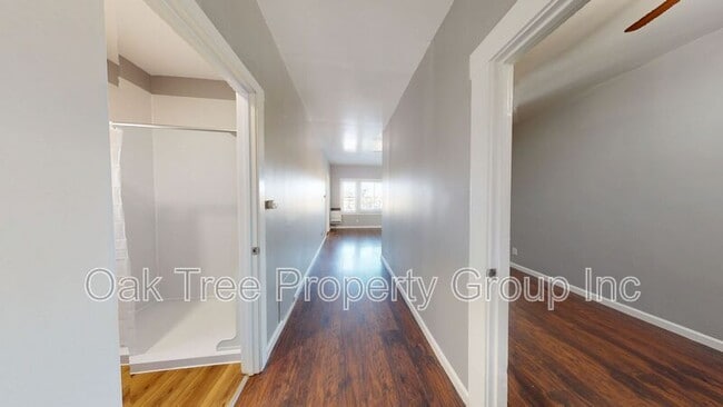 2044-2046 International Blvd - 2044-2046 International Blvd House