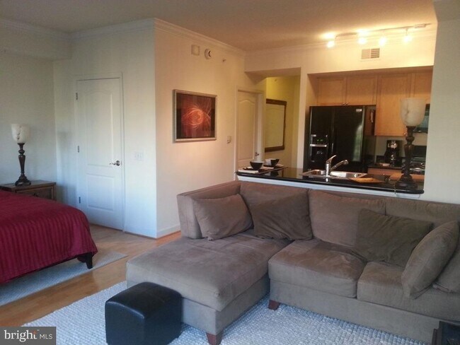 Foto del edificio - 1441 Rhode Island Ave NW