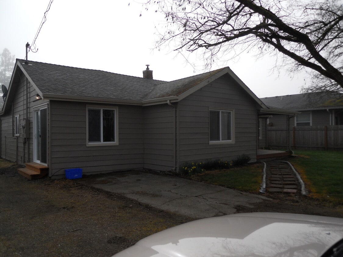 Primary Photo - OWN808