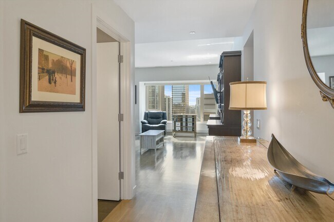 Foto del edificio - 800 N Michigan Ave