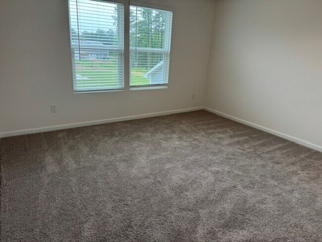 Foto del edificio - 2174 Clifton Rd