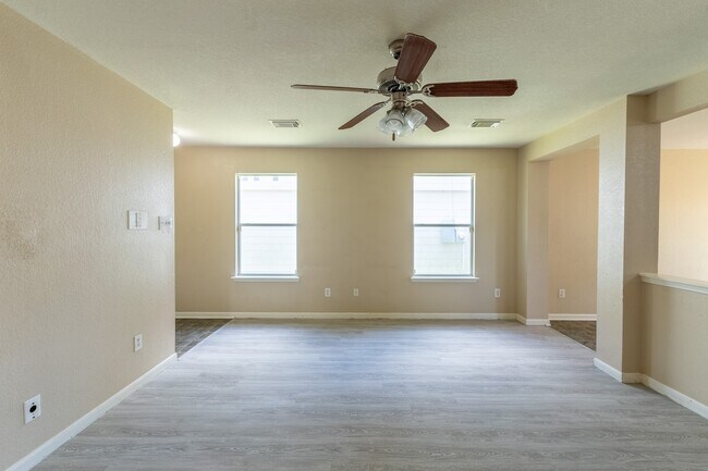 Foto del edificio - 20606 Bishops Gate Ln