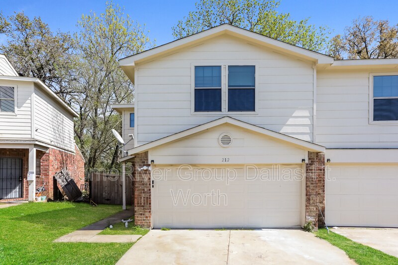 212 Creek Cove Dr, Dallas, TX 75217 House Rental in Dallas, TX