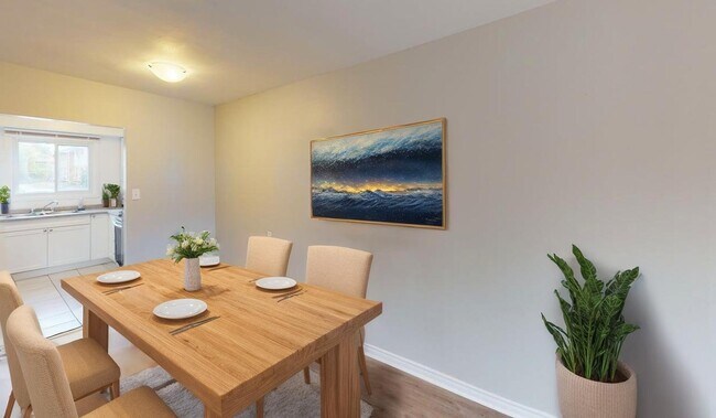 Photo du bâtiment - Huron Meadows Townhouses