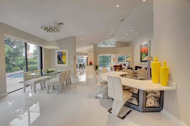 Foto del edificio - 2106 NW 60th Cir