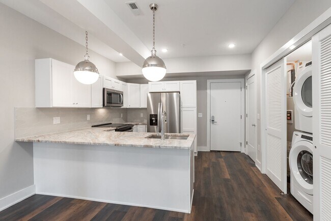 Foto del interior - Germantown Square