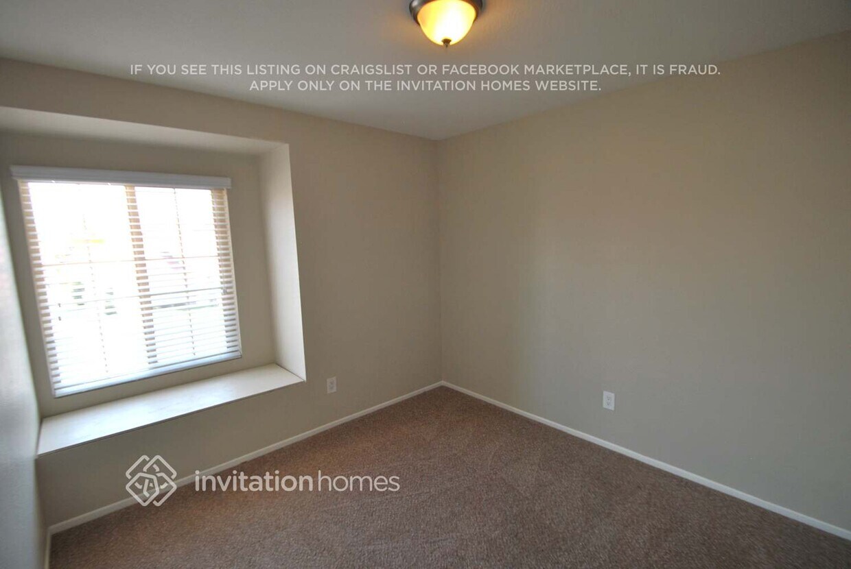 Building Photo - 1285 Northwestern Cir