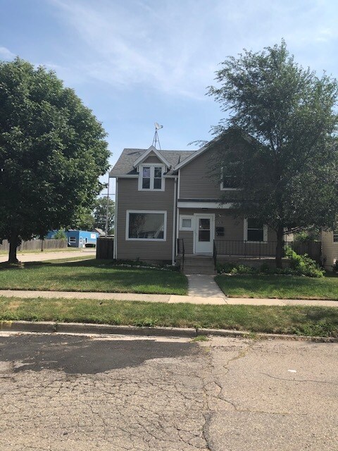 Primary Photo - 6703 35th Ave