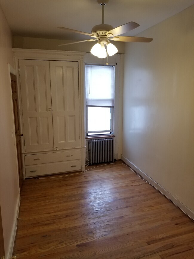 8527 101st St Unit 4FAM, Richmond Hill, NY 11418 Apartments in