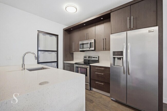 Foto del edificio - 6401 Park Ave
