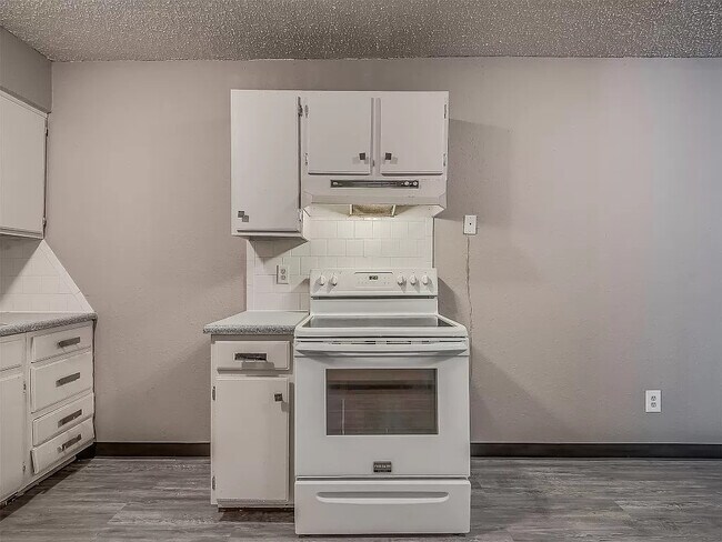 Foto del edificio - 401-412 12th Ave SE