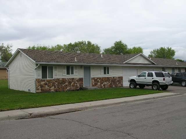 Building Photo - 15-18 Catrina Ln