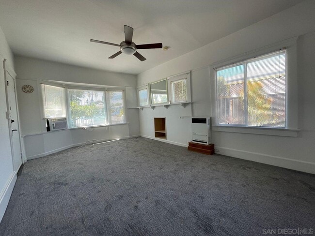 Building Photo - 2842 Copley Ave