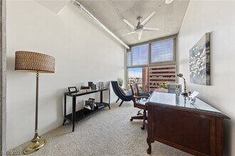 Building Photo - 353 E Bonneville Ave