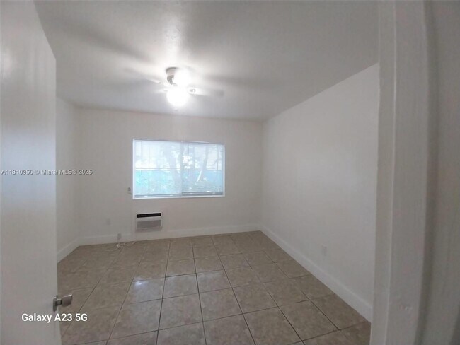 Foto del edificio - 5600 NE 1st Ave