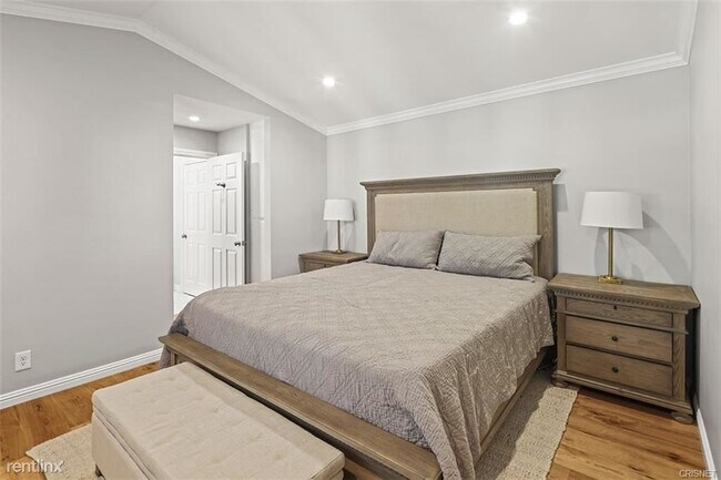 Foto del edificio - 3 br, 3 bath House - 4378 Oak Glen St