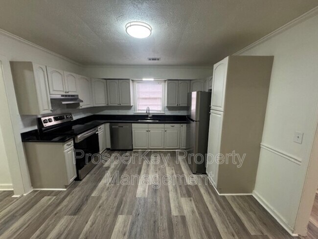 Foto del edificio - 5710 August Ave