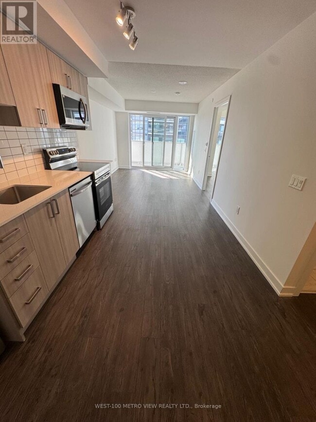 Building Photo - 1010 Sandy Beach Rd