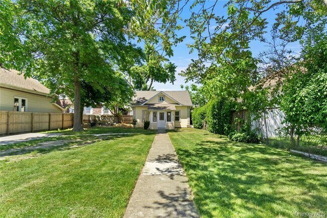 Foto del edificio - 45 Dehnhoff Ave