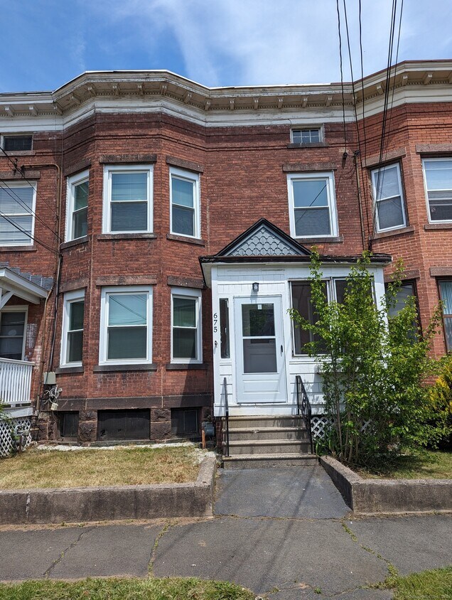 Foto principal - 675 3rd Ave