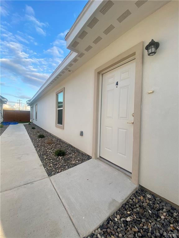 Building Photo - 1408 Lore Dr