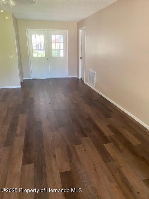 Foto del edificio - 6440 Ocean Pines Ln