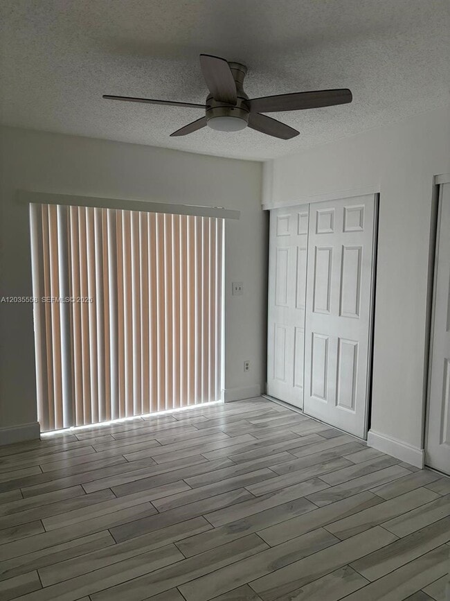 Building Photo - 1403 White Pine Dr