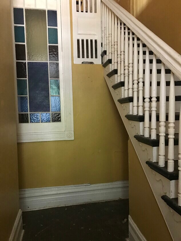 Foto principal - 1812 General Pershing St
