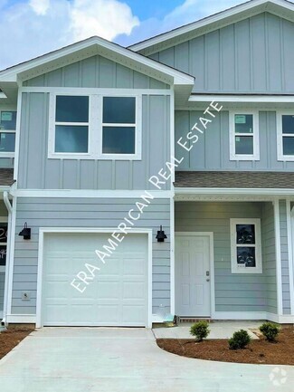 Building Photo - 1031 McLaren Cir