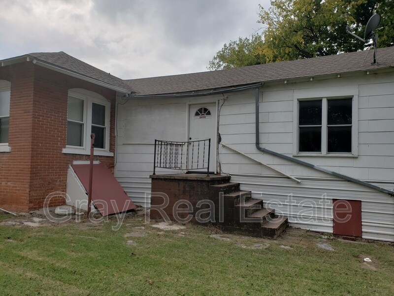 518 E 12th St, Ada, OK 74820 House Rental in Ada, OK