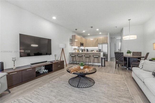 Building Photo - 17416 Hidden Forest Dr