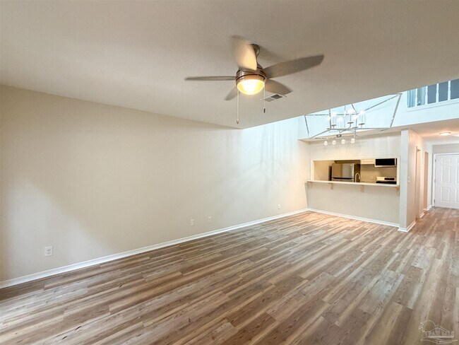 Foto del edificio - 4221 Brookside Dr