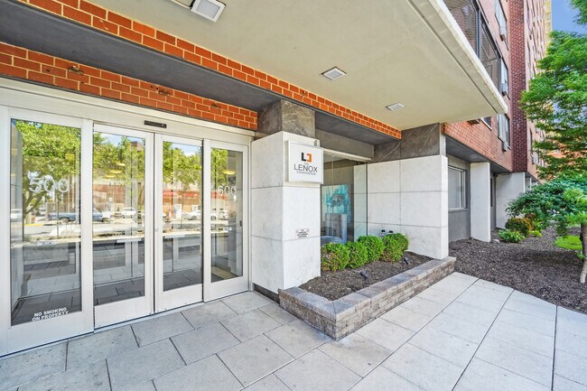 Foto del edificio - 500 Central Ave