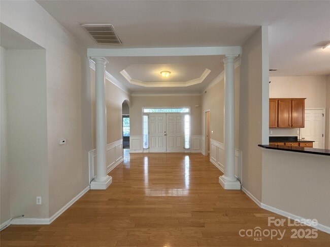 Foto del edificio - 1697 Lillywood Ln