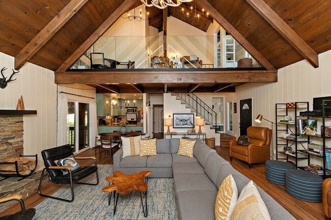 Foto del edificio - Elegant Chalet with Gorgeous Interiors