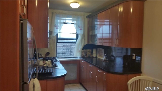 Foto principal - 102-17-102-64 64th Rd