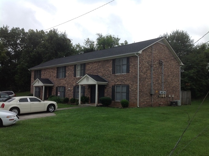 Building Photo - 9104 Parktop Ln