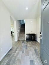 Building Photo - 4394 Healdsburg Wy