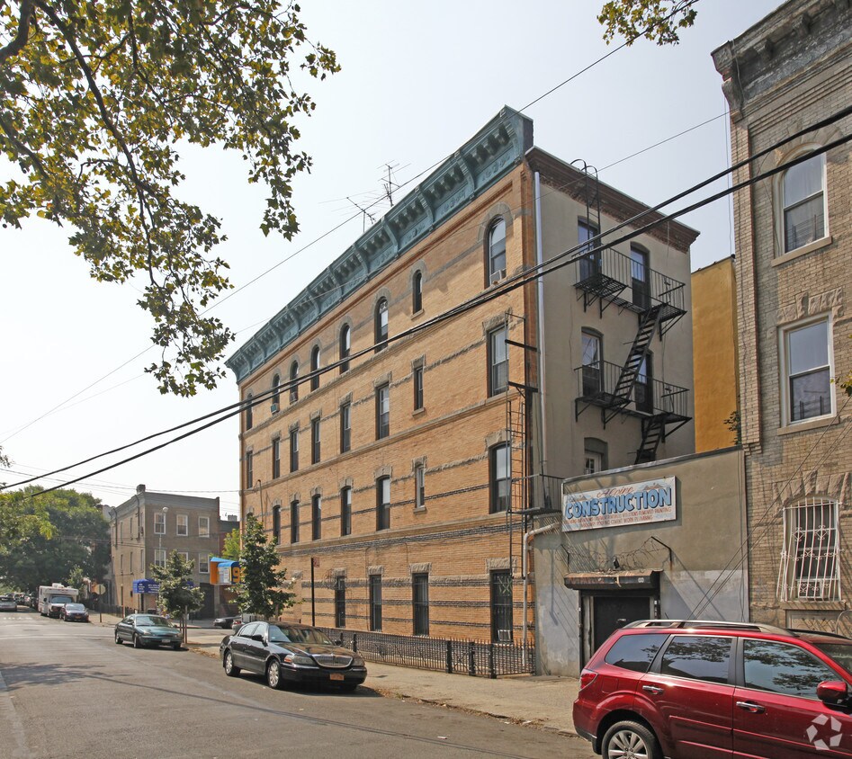Building Photo - 259 Saint Nicholas Ave