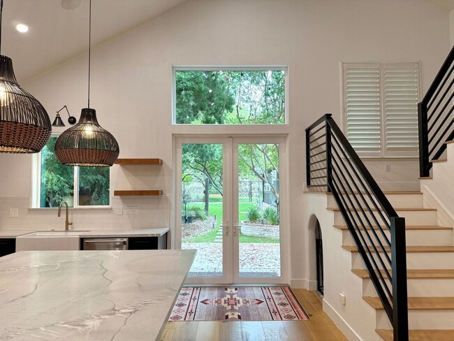 Building Photo - 2338 La Lima Way