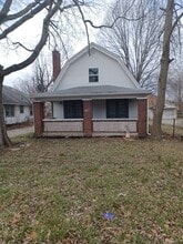 Building Photo - 3128 N Keystone Ave