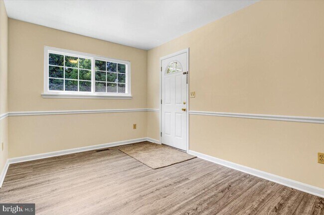 Foto del edificio - 340 Sun Park Ln