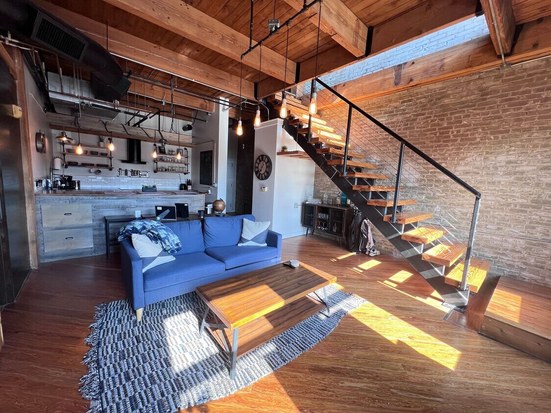 600 Monroe Ave NW Unit 600 Monroe Ave NW Apt 206, Grand Rapids, MI